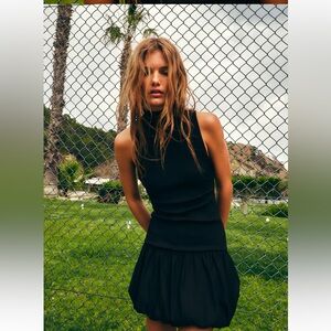 RIBBED BALLOON DRESS